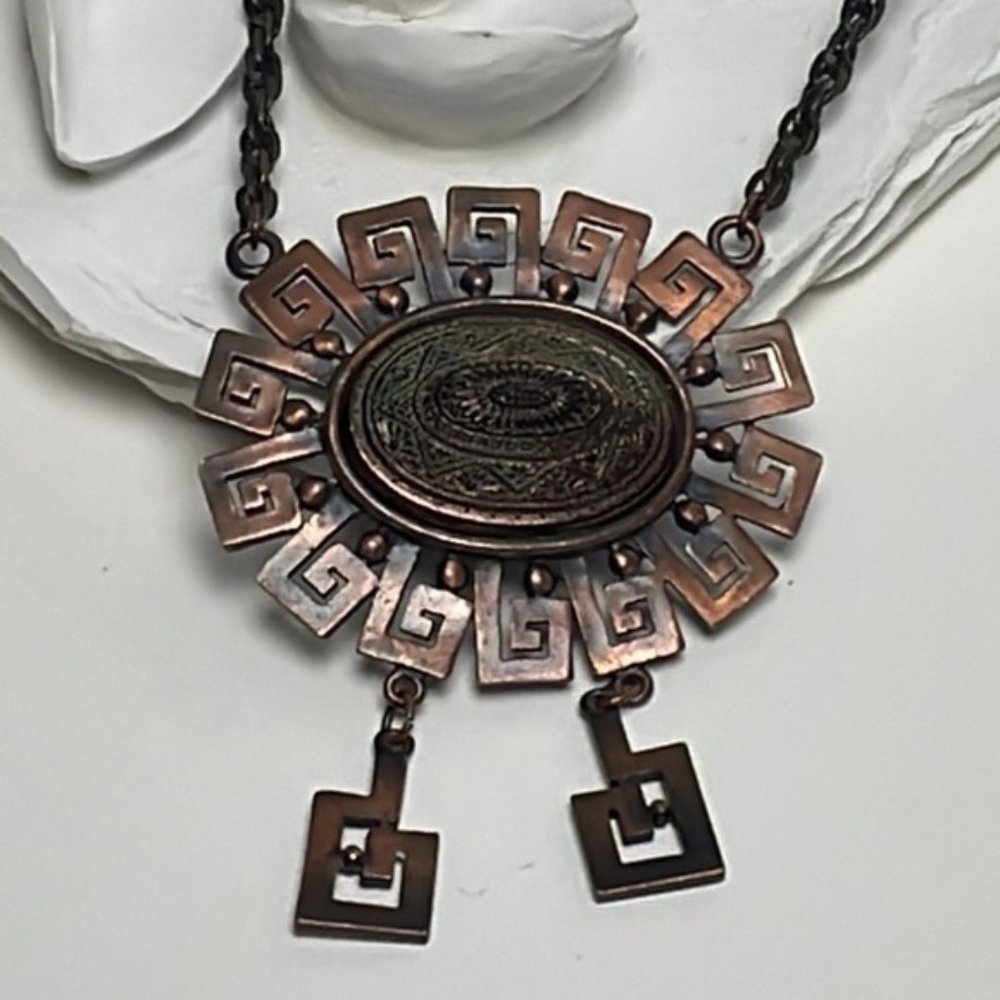 VINTAGE Greek Inspiration Copper Keys and Glass Necklace
